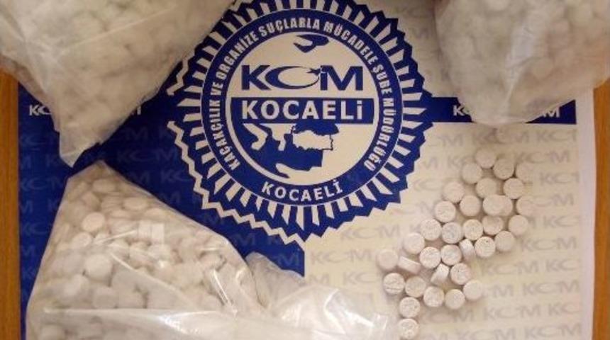 &Ccedil;alıntı Ara&ccedil;tan Uyuşturucu Hap &Ccedil;ıktı
