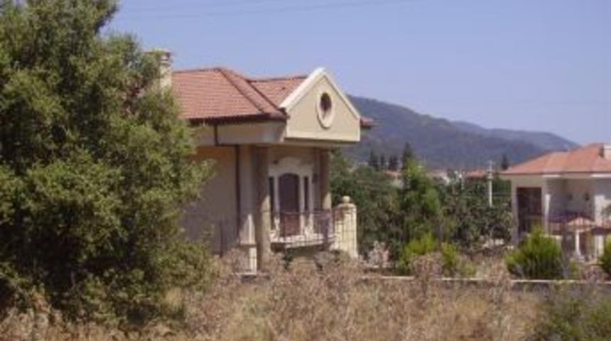 Hırsızlar Villa Sahibini Uykuda Yakaladı