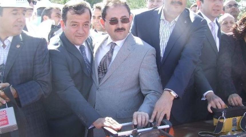 Hitit Üniversitesi Bilimsel Teknik Uygulama Ve Araştırma Merkezi Temeli Atıldı