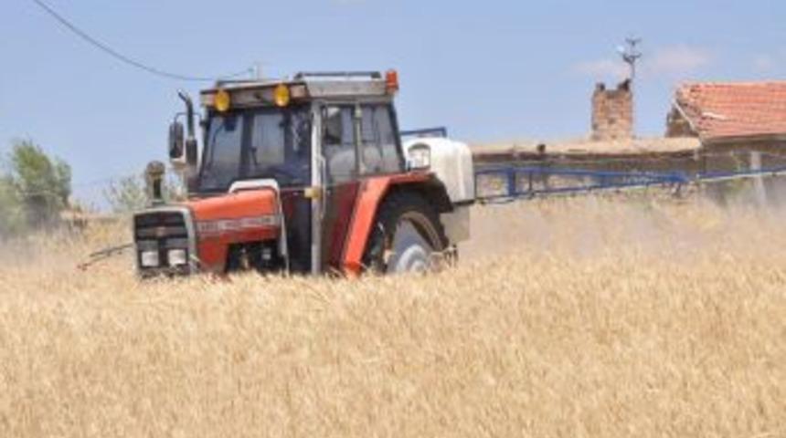 Yozgat&rsquo;ta 93 Bin Dekar Hububat Alanı S&uuml;neye Karşı Ila&ccedil;landı