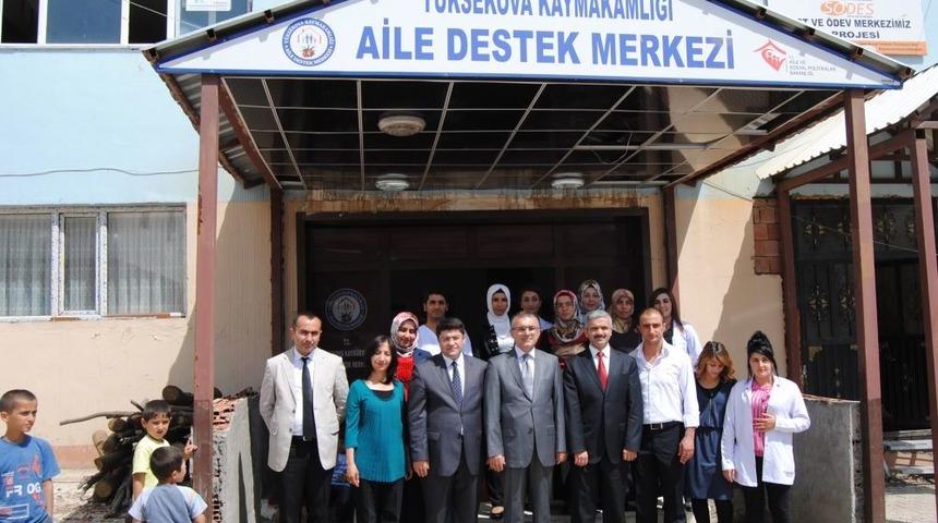 Sosyal Yardımlar Genel M&uuml;d&uuml;r Yardımcıları Y&uuml;ksekova'da