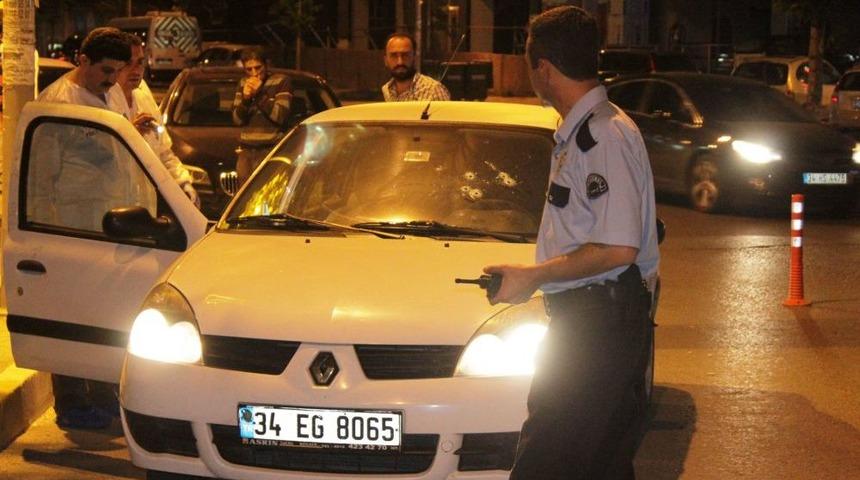 Esenyurt'ta Silahlı Kavga: 1 &Ouml;l&uuml;, 1 Ağır Yaralı