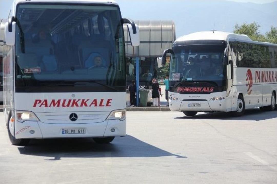 Sıcaktan Bunalanlar, Akdeniz Ve Ege Sahillerine Akın Ediyor