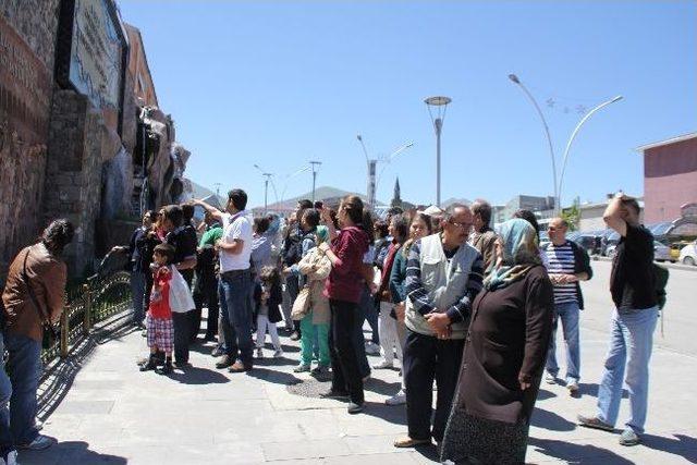 Erzurum’a Yaz Geldi Yerli Ve Yabancı Turist Akını Başladı