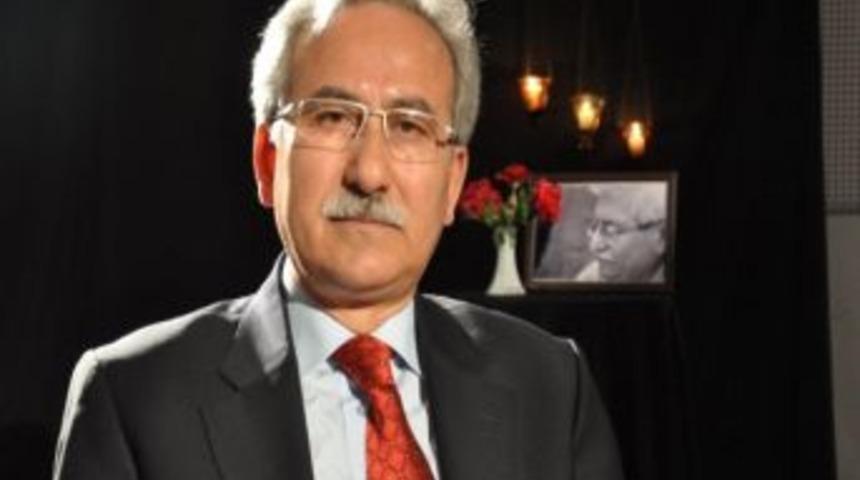 Rektör Kaplan, Belgeselde Yazar Rasim Özdenören’i Anlattı