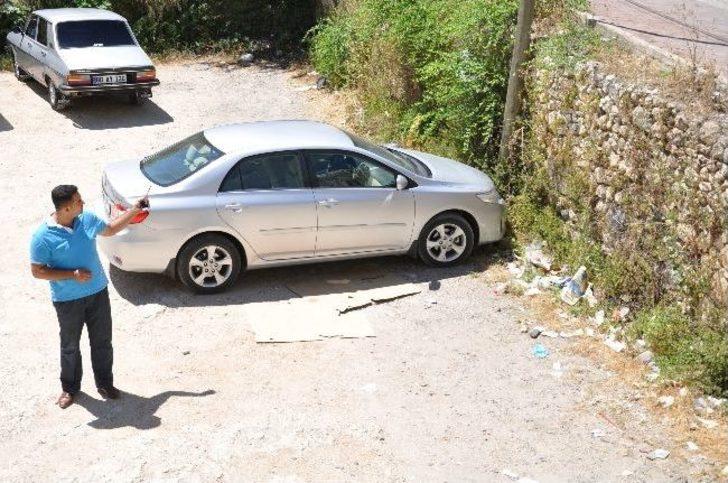 Yolda Yürürken Otoparka Düşerek Öldü G2