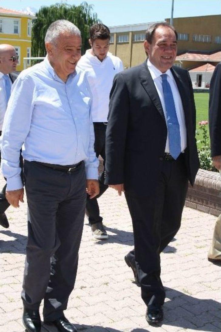 Tff Başkanı Demirören Kayseri’de G5