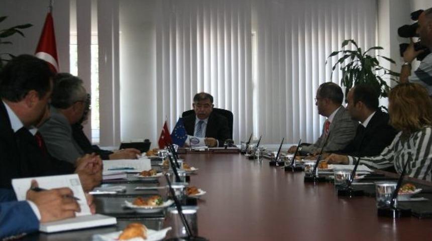 Vali Yılmaz Halkı Dinledi