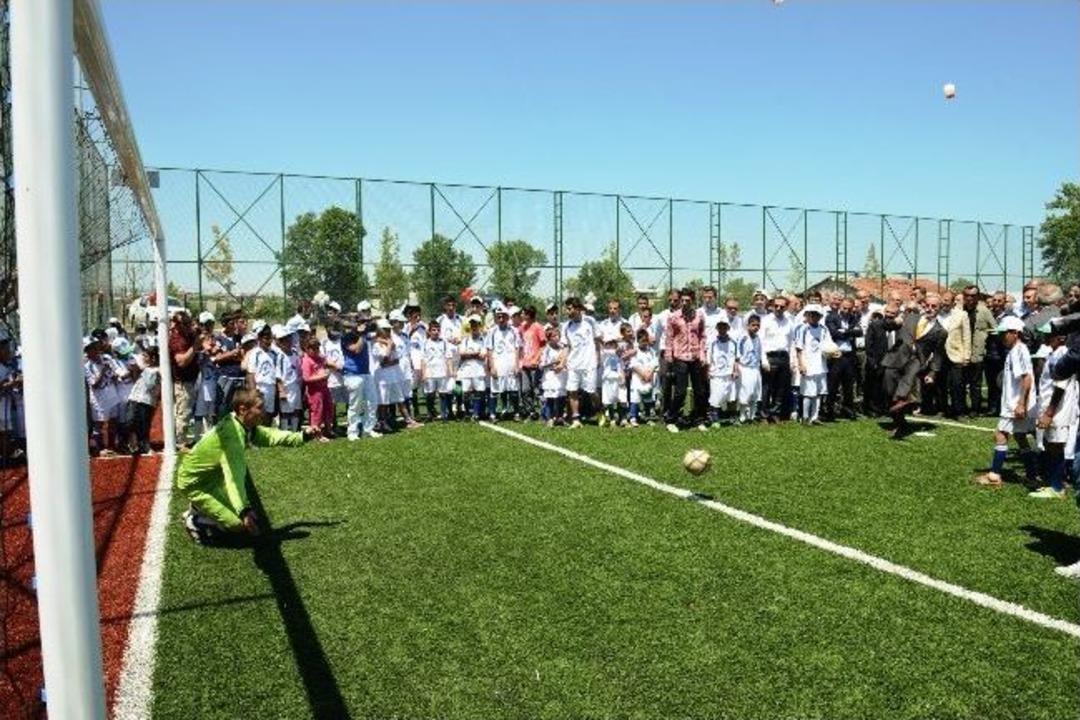 B&uuml;y&uuml;kşehir&rsquo;den Yıldırım&rsquo;a Bir Spor Tesisi Daha