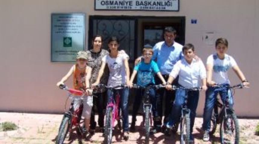 Tşiv&rsquo;den Şehit Ve Gazi &Ccedil;ocuklarına Karne Hediyesi