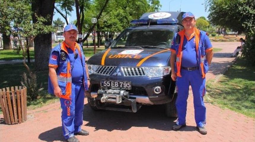 Miting Alanında, Sahra Hastanesi Kuruldu