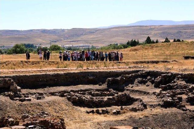 Tarihle Tanışma Zamanı