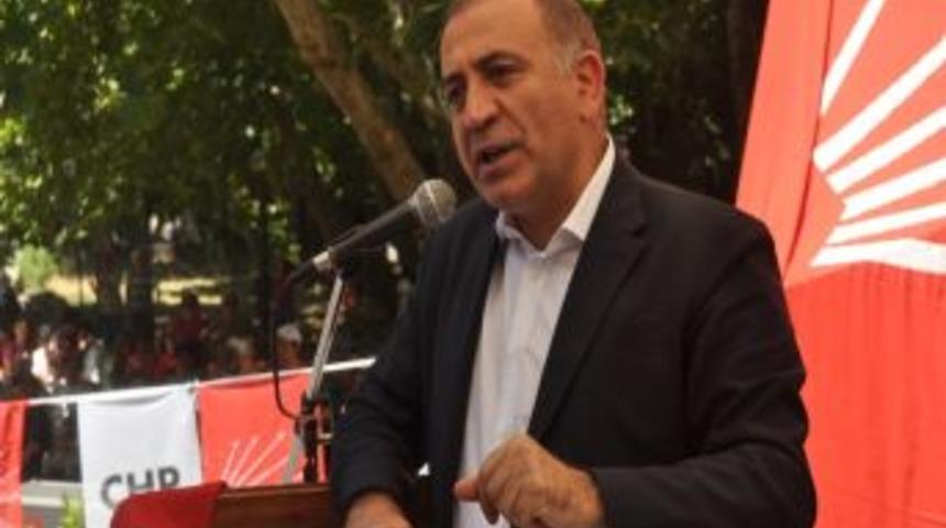 CHP'li G&uuml;rsel Tekin'den 'm&uuml;ft&uuml; Karısıyım' Oyununa Kınama