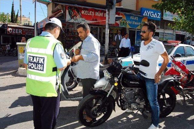 Adıyaman Genelinde Trafik Ve Asayiş Uygulaması