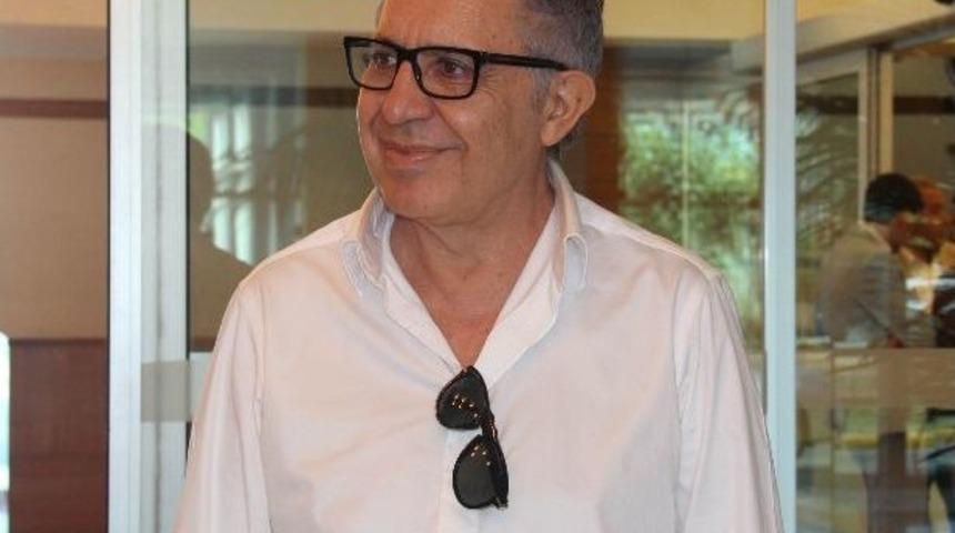 Z&uuml;lf&uuml; Livaneli'den 'saldırı' A&ccedil;ıklaması