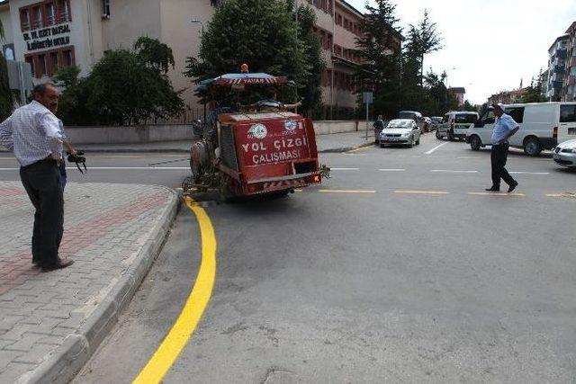 Bolu’da Yol Çizgileri Çizilmeye Başladı