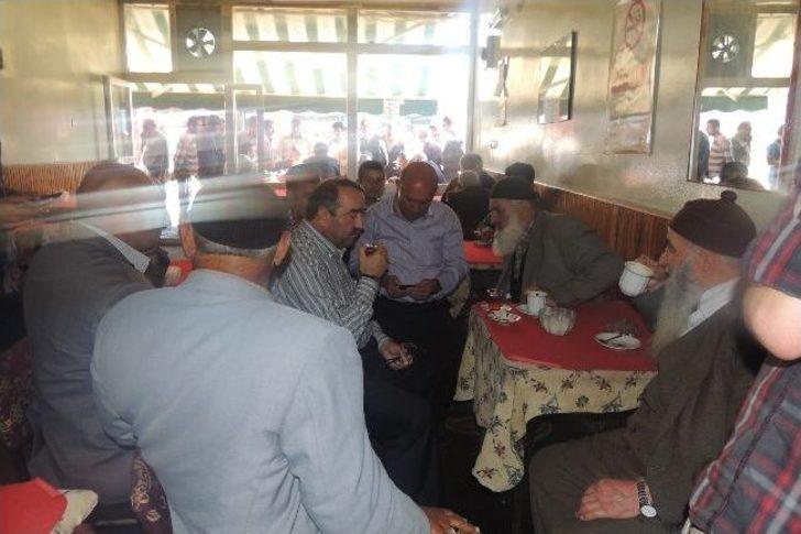 Ak Parti Milletvekilleri Eleşkirt'te Esnafın Nabzını Tuttu G3