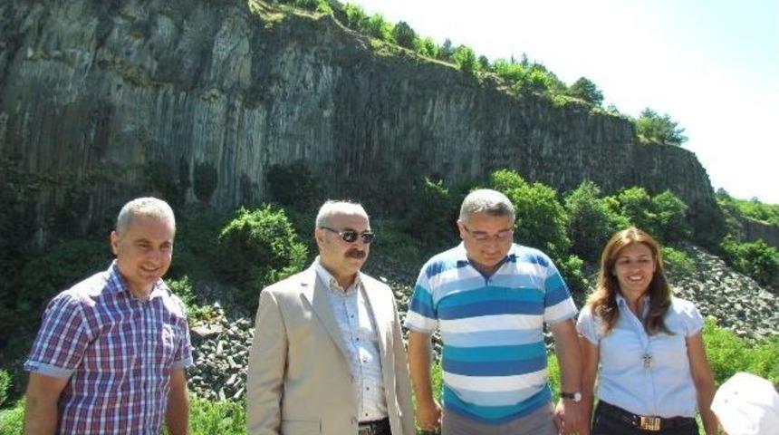 Sinop Turizmine Alternatif Alan “bazalt Kayalıkları”