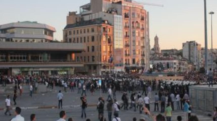 Polisle Eylemciler Arasında Gerginlik Yaşandı