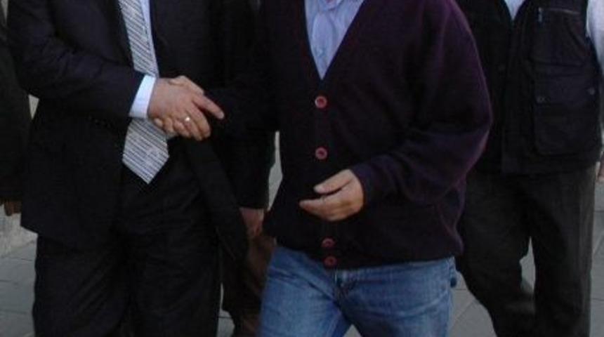 Aksak, “berat Kurtuluşa Ermektir”