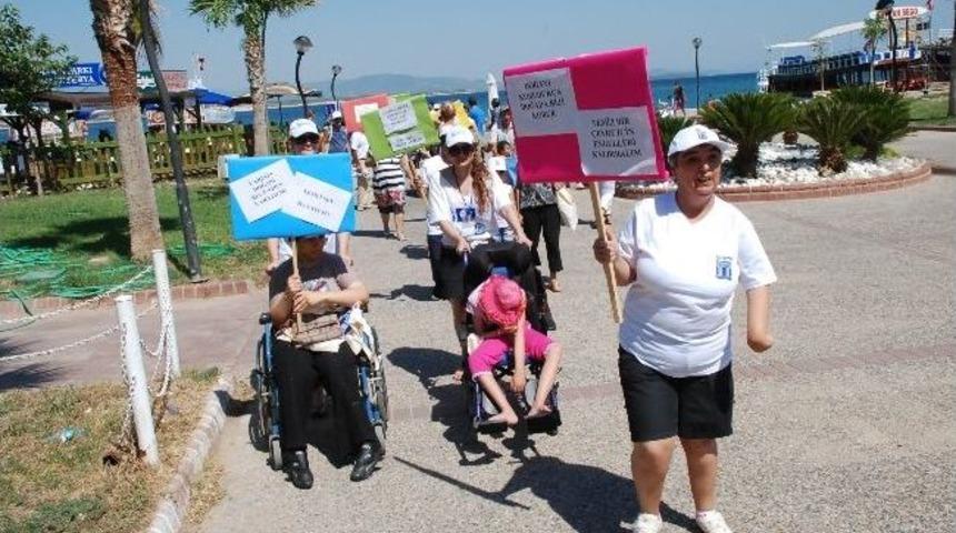 Didim&rsquo;de Engelliler Temiz Plajlar İ&ccedil;in Y&uuml;r&uuml;d&uuml;
