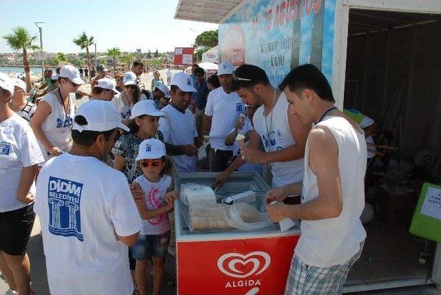 Didim’de Engelliler Temiz Plajlar İçin Yürüdü