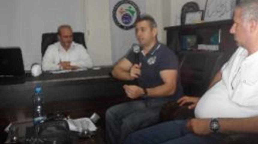 Stk&rsquo;lar Madde Bağımlılığını Masaya Yatırdı