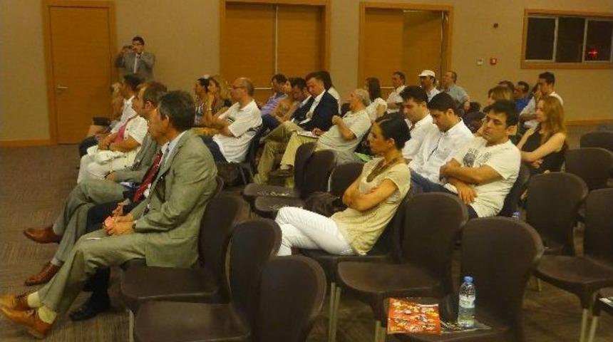 Kuşadası&rsquo;nda Telif Hakları Masaya Yaırıldı