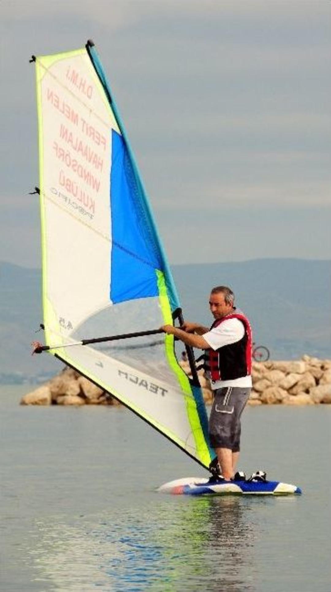 Rekt&ouml;r Battal&rsquo;dan S&ouml;rf