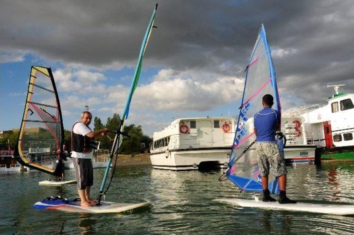 Rektör Battal’dan Sörf G2