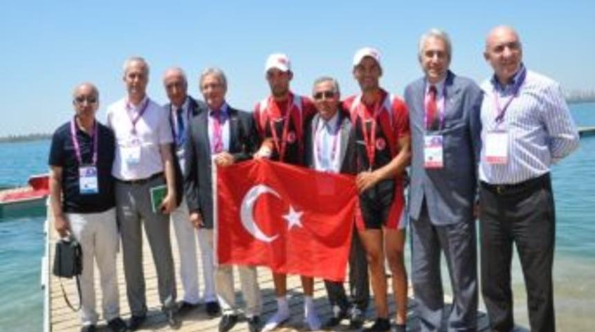 Akdeniz Oyunları'nda K&uuml;rekte 2 Madalya