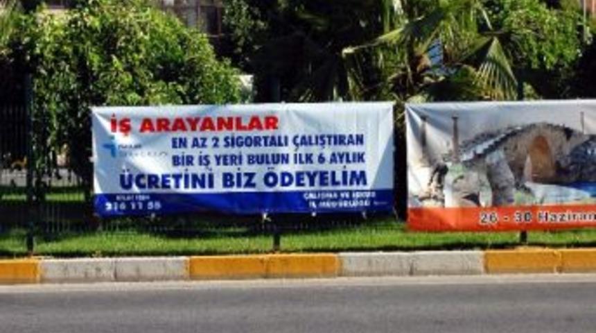 İşkur, Desteklerini A&ccedil;ık Hava Reklamları İle Tanıtıyor