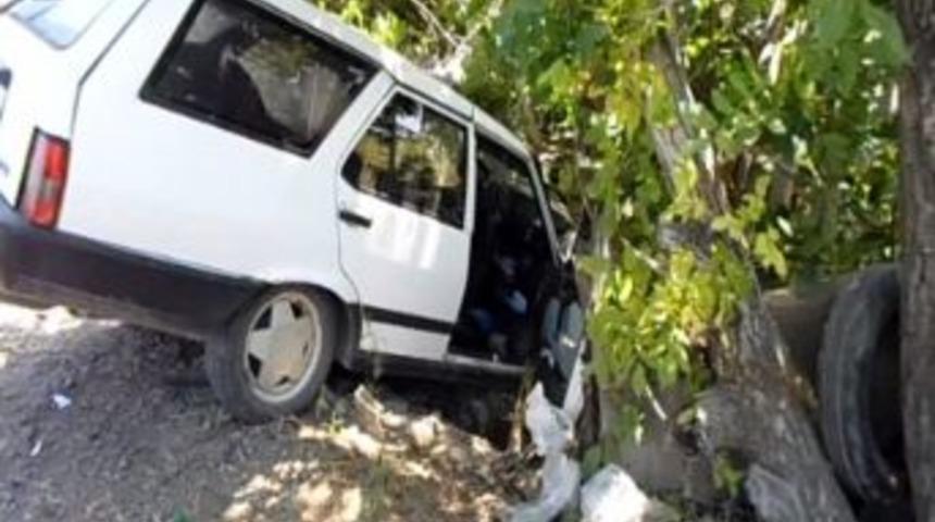 Sınav D&ouml;n&uuml;ş&uuml; Kaza: 4 Yaralı