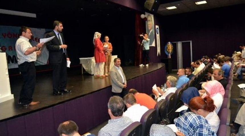 Ak Parti ‘siyaset Akademi Sınavı’ Yaptı