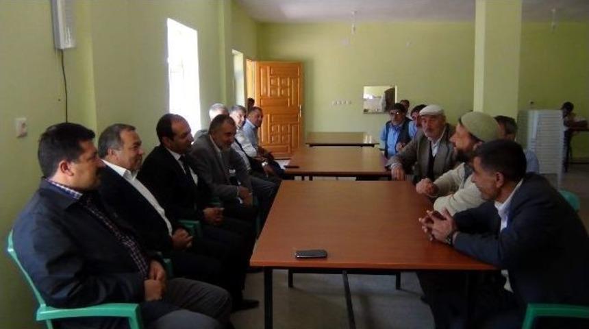 Milletvekili Fatih &Ccedil;iftci&rsquo;den Erciş&rsquo;te K&ouml;y Ziyareti