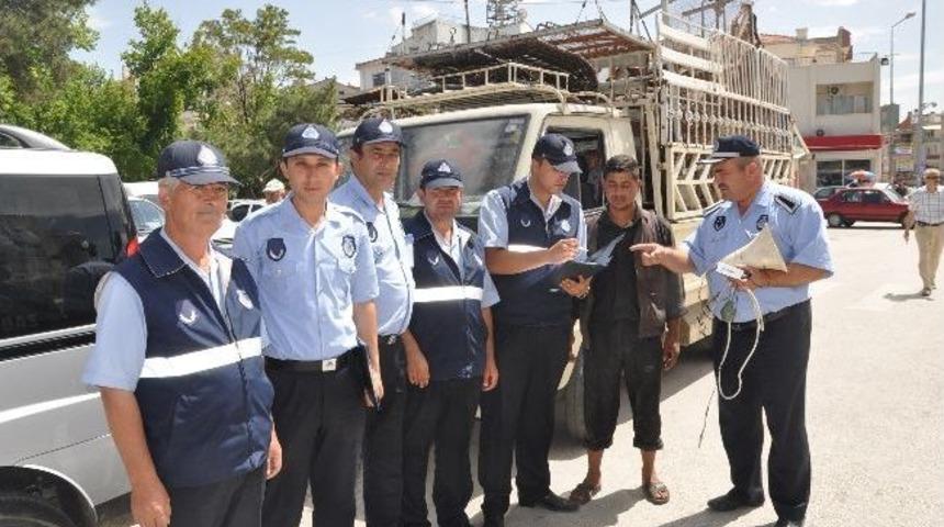 Sandıklı'da 'boh&ccedil;acı' Ve 'hurdacı' Denetimleri