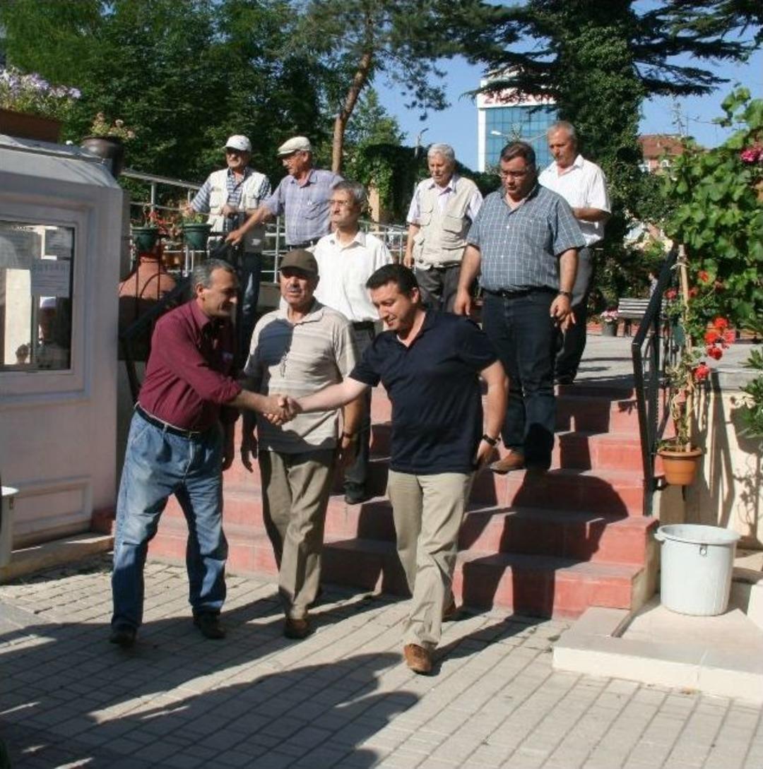 Berat Kandilinde Lokmalar Belediyeden