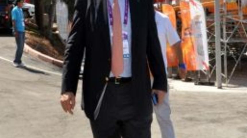 Olimpik Akademi Başkanı Kouvelos&rsquo;tan Başbakan Erdoğan'a Destek S&ouml;z&uuml;