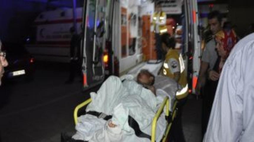 Balkondan D&uuml;şen &Ccedil;ocuk Ağır Yaralandı