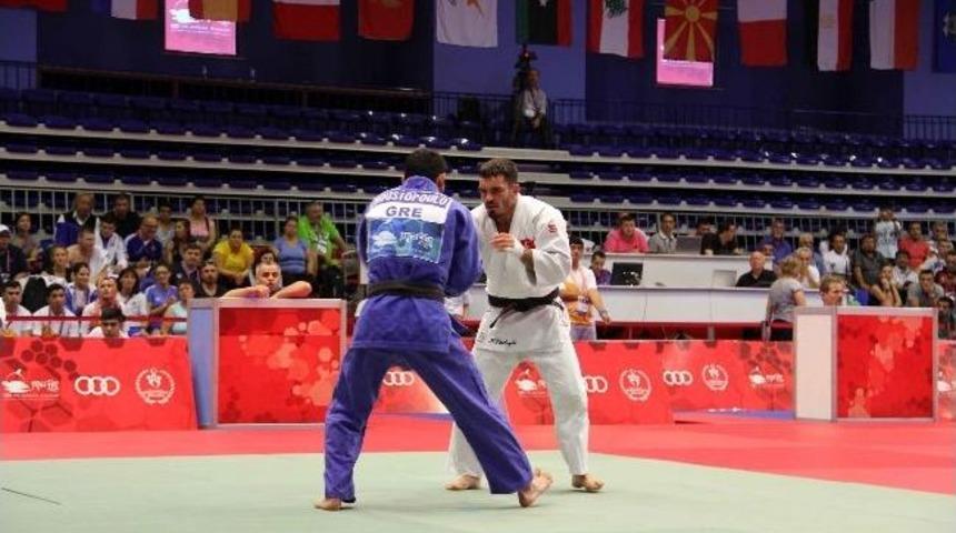 Akdeniz'de İlk Madalyalar Judodan Geldi