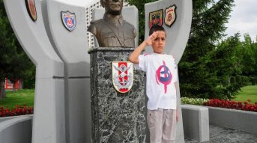 Genelkurmay: Sahil G&uuml;venlik Yaralı Deniz Kaplumbağasını Kurtardı