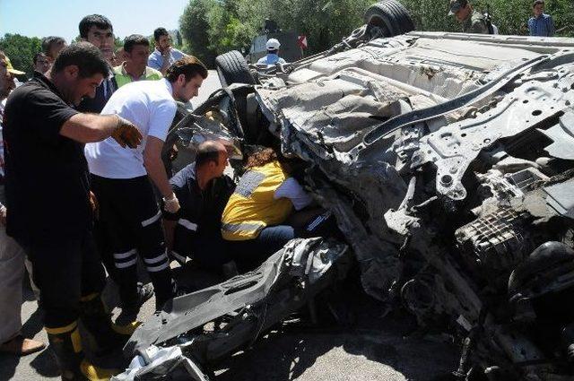 Tokat’ta Trafik Kazası: 6 Yaralı