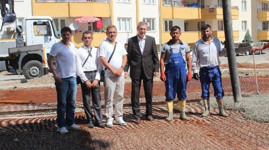 Edremit&rsquo;te Yeni Park &Ccedil;alışmaları S&uuml;r&uuml;yor