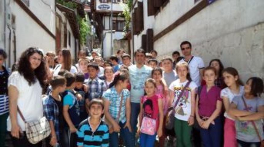 Başarılı &Ouml;ğrenciler Safranbolu&rsquo;yu Gezdi
