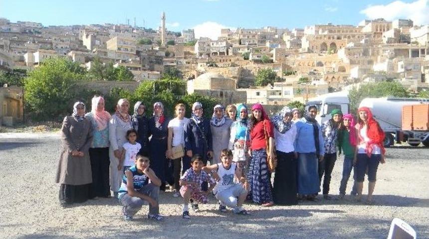 &Ouml;zalplı Bayanlar G&uuml;neydoğu&rsquo;yu Gezdi