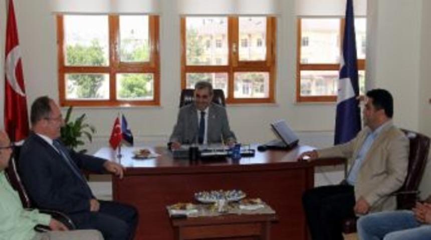 Hilmi Bilgi Ve Burhanettin Kuru&rsquo;dan Smmmo&rsquo;ya Ziyaret