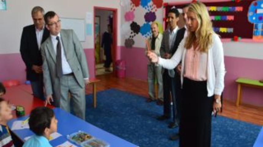 Kars &Ouml;zel Sultan Alparslan Koleji'nden İngilizce Kampı