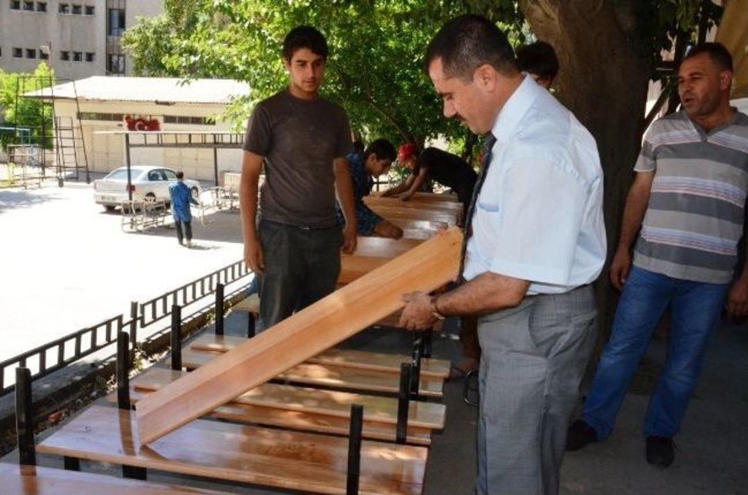 &Ouml;grencilerden B&uuml;y&uuml;k Hizmet