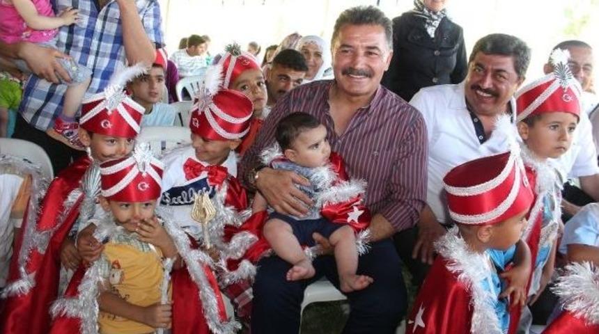 Toroslar Belediyesi 500 &Ccedil;ocuğu S&uuml;nnet Ettirdi