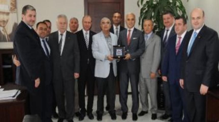 M&uuml;siad Genel Başkanı Nail Olpak&rsquo;tan Başkan Baysan&rsquo;a Ziyaret